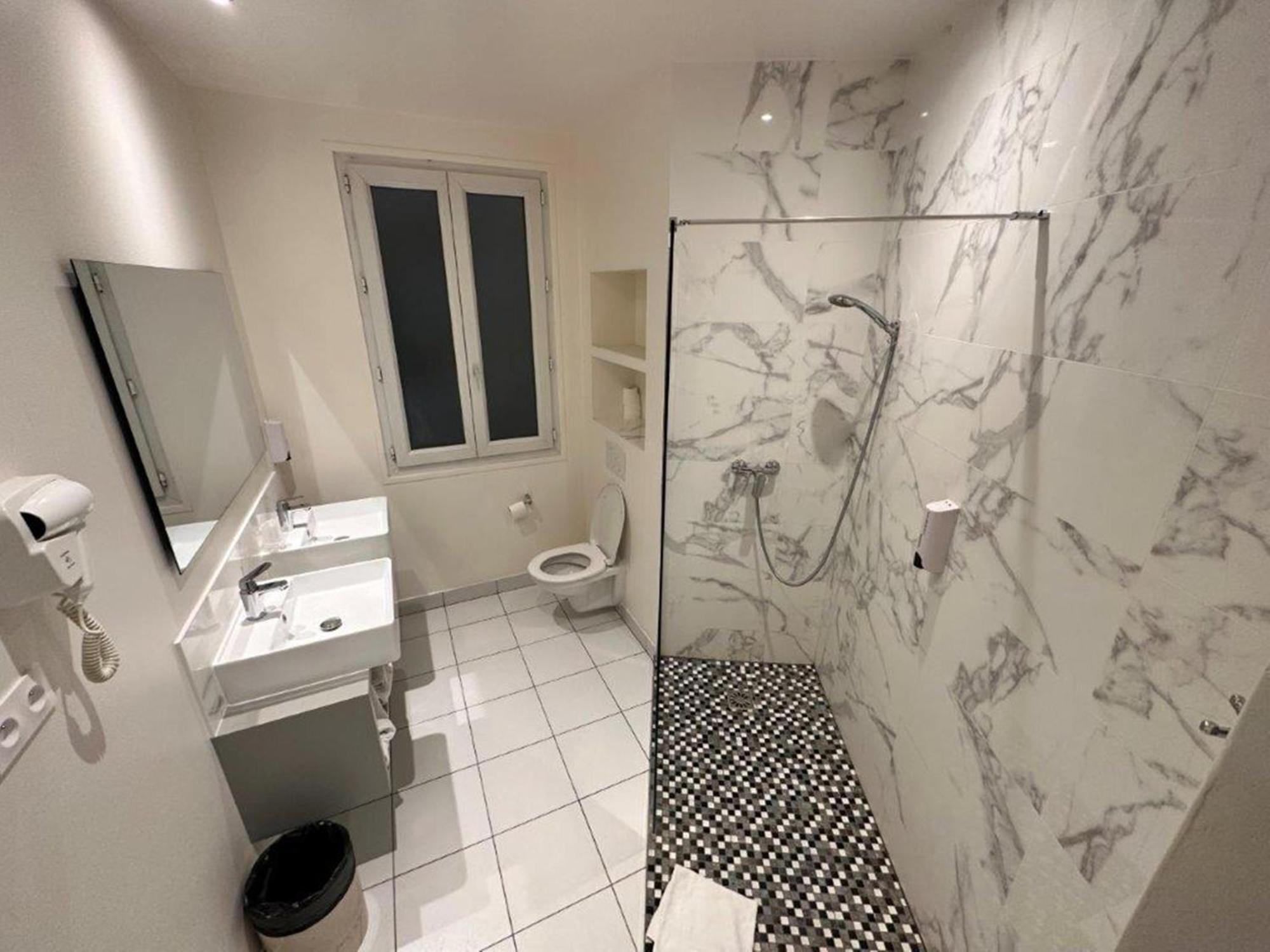 Hotel Richmond Gare Du Nord Parijs