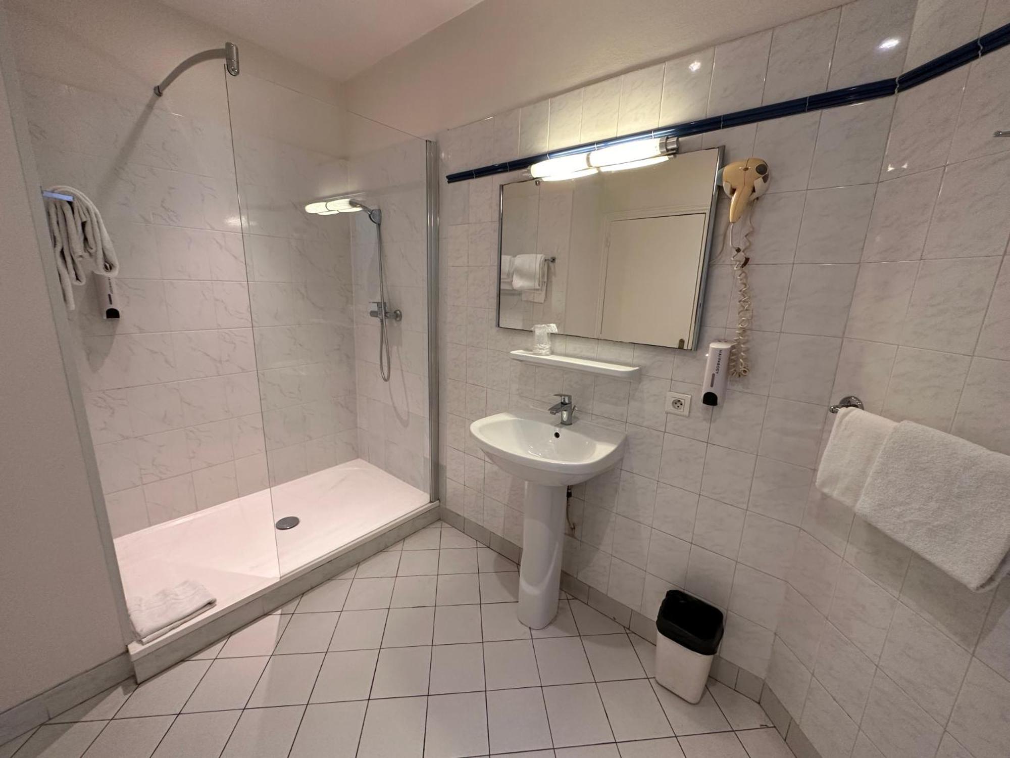 Richmond Gare Du Nord Hotel Parijs